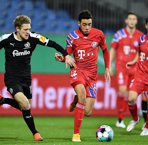 Holstein-Kiel-v-Bayern-Muenchen-DFB-Cup-Second-Round